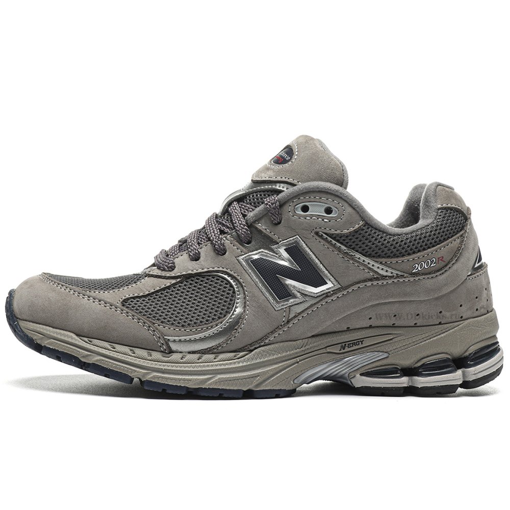 DD New Balance 2002R Light Grey